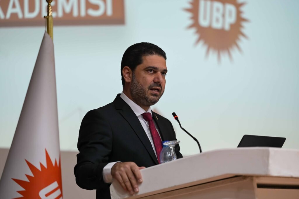 Savaşan: “Halk kimin hizmet verdiğini, kimin slogan ürettiğini biliyor”