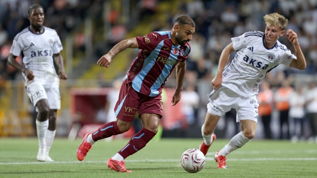 Kasımpaşa Salah’ın Süper Lig debutunu zora soktu, Gençlerbirliği Fener’i şaşırttı Kasımpaşa Salah'ın Süper Lig debutunu zora soktu, Gençlerbirliği Fener'i şaşırttı