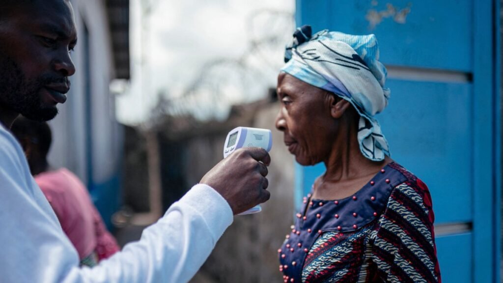 Kongo ve Uganda’da Ebola salgını küresel sağlık acil durumu: DSÖ Kongo ve Uganda'da Ebola salgını küresel sağlık acil durumu: DSÖ