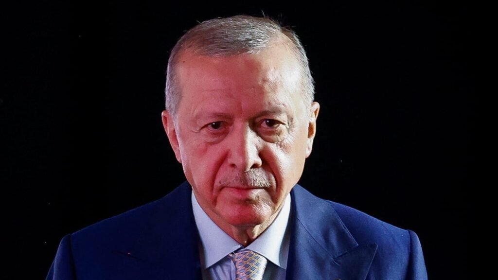 Türkiye, Fidan’ın doğu lideri Hafter ile buluşmasıyla Libya etkisini genişletiyor Türkiye, Fidan'ın doğu lideri Hafter ile buluşmasıyla Libya etkisini genişletiyor