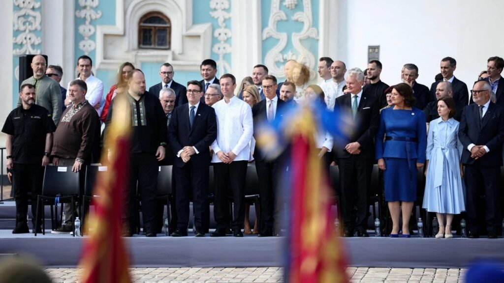 Ukrayna, Rusya ile savaş tırmanırken Avrupa liderlerini ağırlıyor
