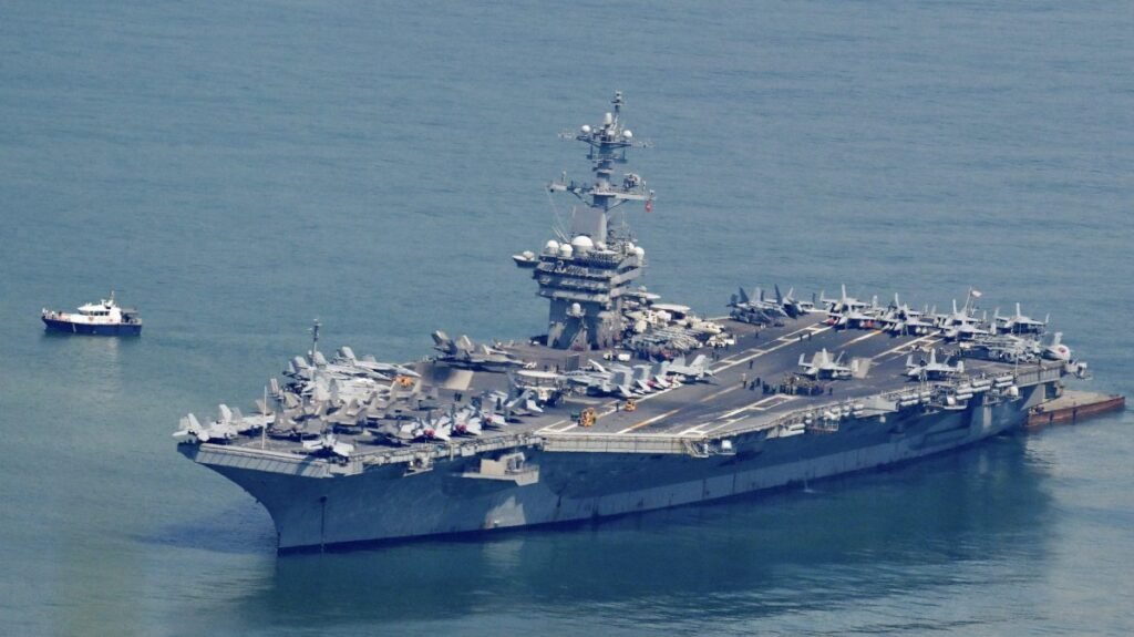 Yeni ABD gemisi, uzun süredir görevdeki USS Lincoln'un yerini almak için Ortadoğu'ya geldi