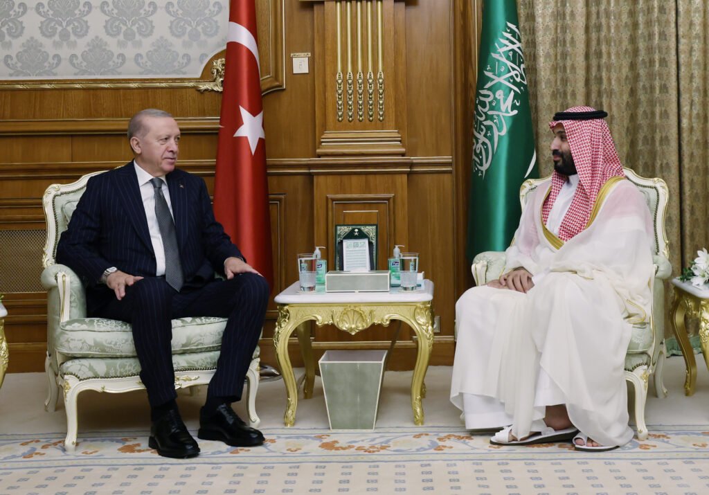Erdoğan, Bin Selman ile bir araya geldi