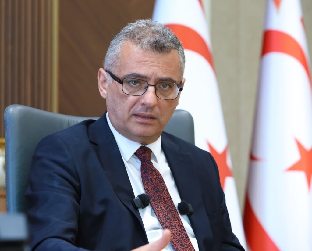 Erhürman: "Anayasal düzeni, halkın birlik bütünlüğünü, iradesini korumak için çalışmak Cumhurbaşkanlığı'nın sorumlulukla