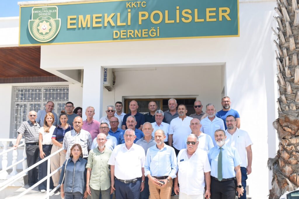 Halkın Partisi, Emekli Polisler Derneği’ni ziyaret etti Halkın Partisi, Emekli Polisler Derneği’ni ziyaret etti