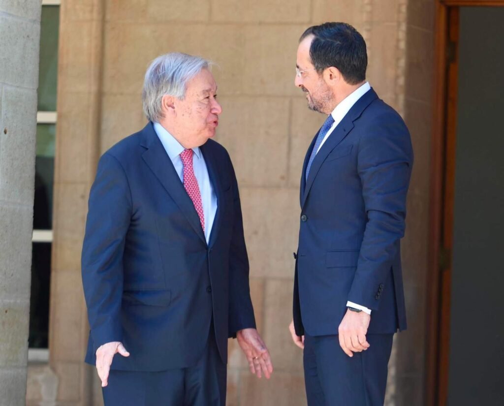 Cyprus Mail Hristodulidis’i süreci ağırdan almak, AKEL ve DİSİ’yi de sessiz kalmakla eleştirdi Cyprus Mail Hristodulidis’i süreci ağırdan almak, AKEL ve DİSİ’yi de sessiz kalmakla eleştirdi