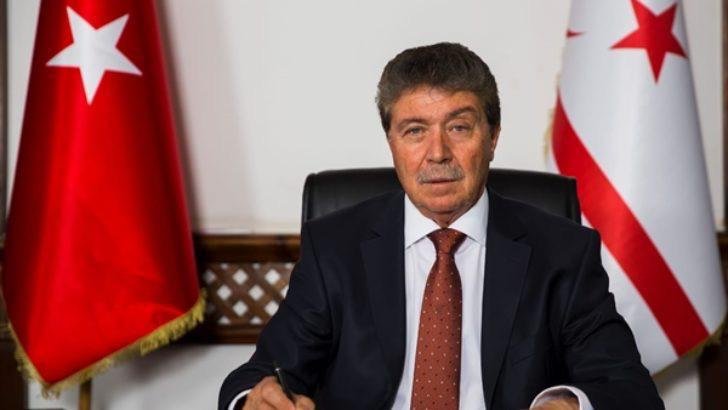 Başbakan Üstel’den Rum Yönetimi açıklamalarına sert tepki:” Gerçek dışı ve düşmanca açıklamaları şiddetle kınıyorum” Başbakan Üstel’den Rum Yönetimi açıklamalarına sert tepki:” Gerçek dışı ve düşmanca açıklamaları şiddetle kınıyorum”