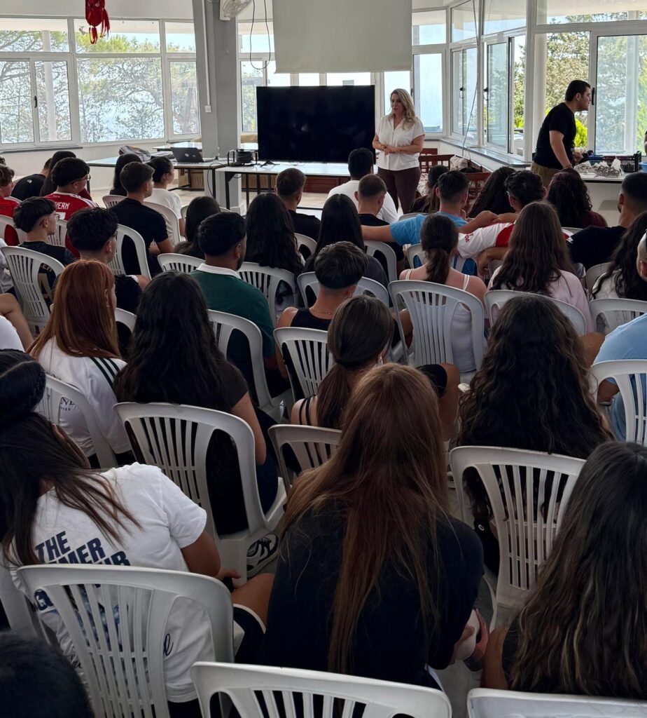 “Yapay Zeka ile Geleceğe Hazır Ol” seminerleri başladı