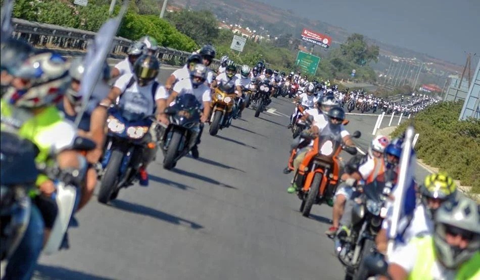 Rum motosikletliler, Bostancı ve Astromerit kapılarını bugün “kısa süreliğine kapatacak” Rum motosikletliler, Bostancı ve Astromerit kapılarını bugün “kısa süreliğine kapatacak”
