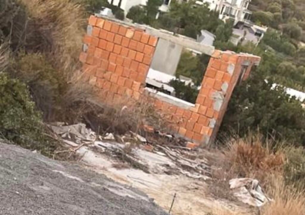 Akpınar: “Dağlık ve ormanlık alanlarda, kullanılmayan inşaatlarda, yapılarda, tenha bölgelerde kontrol dışı noktalar oluştu” Akpınar: "Dağlık ve ormanlık alanlarda, kullanılmayan inşaatlarda, yapılarda, tenha bölgelerde kontrol dışı noktalar olu