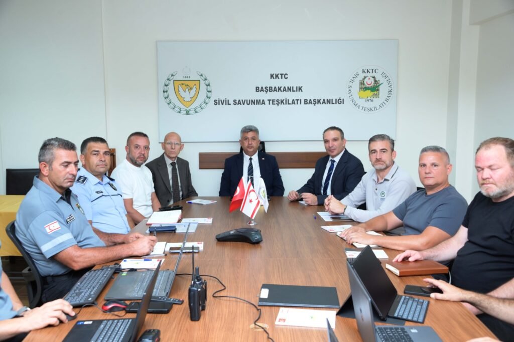 SSTB: “Meteorolojik uyarı ‘turuncu ikaz’ seviyesine yükseltildi” SSTB: “Meteorolojik uyarı ‘turuncu ikaz’ seviyesine yükseltildi”