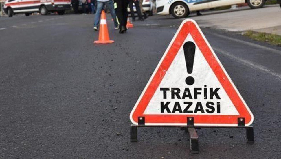 Girne-Alsancak çevre yolunda trafik kazası: Alkollü sürücü tutuklandı Girne-Alsancak çevre yolunda trafik kazası: Alkollü sürücü tutuklandı