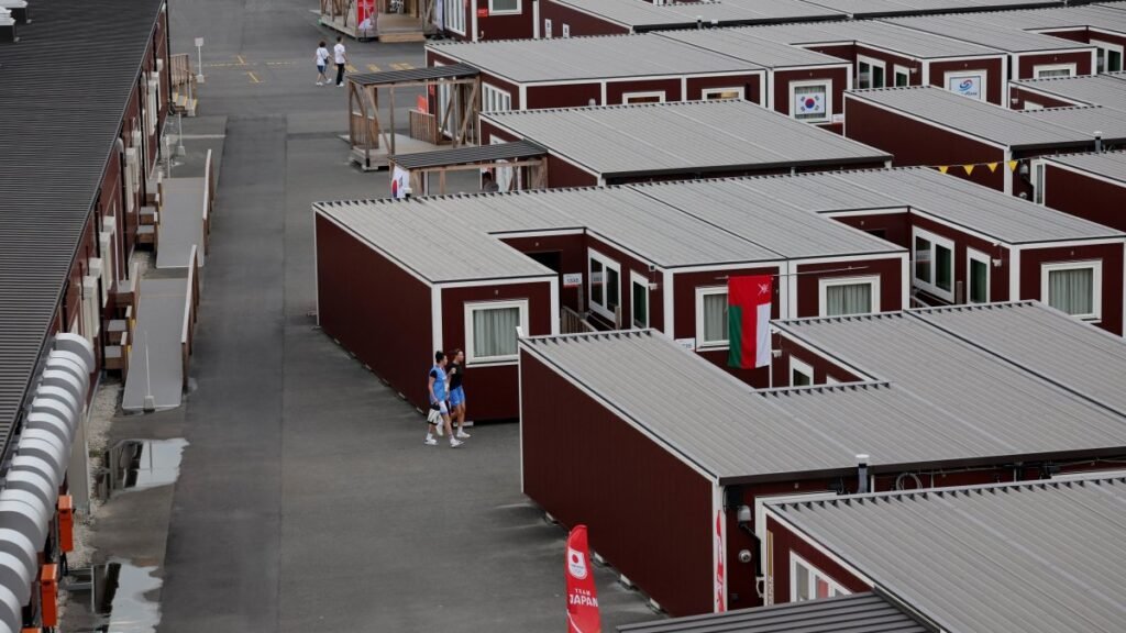 Asya Oyunları organizatörleri dar odalar ve geç gelen otobüsler yüzünden eleştiriliyor Asya Oyunları organizatörleri dar odalar ve geç gelen otobüsler yüzünden eleştiriliyor