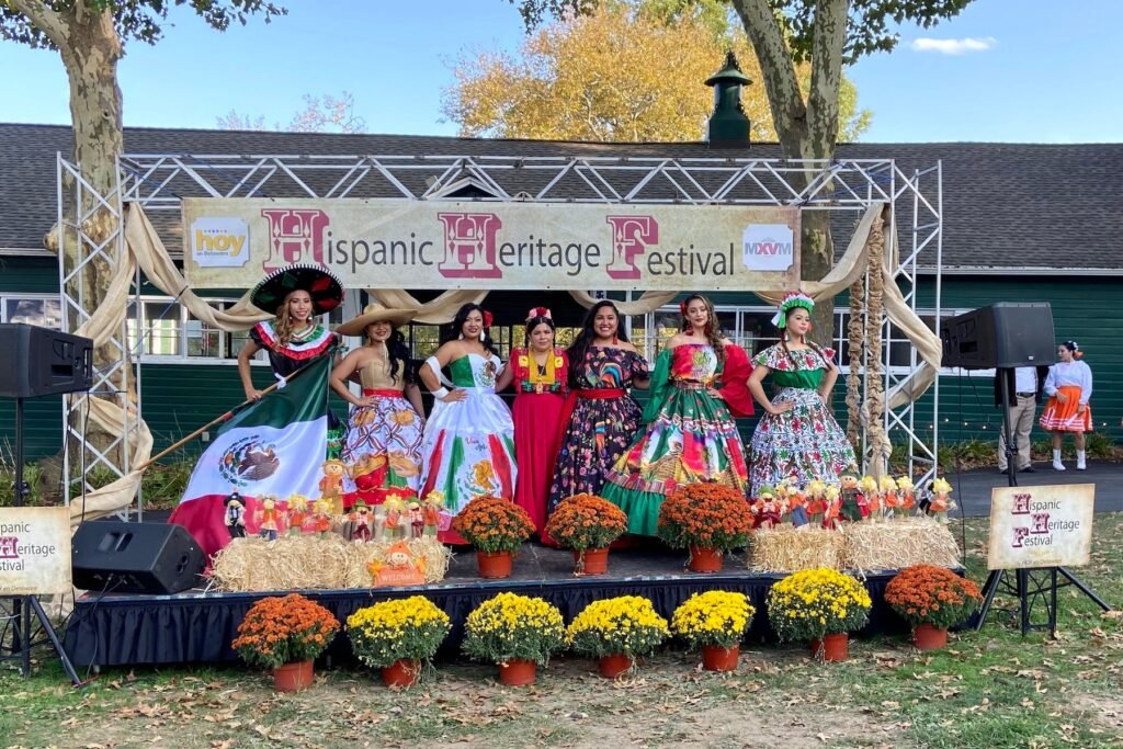 Hispanik Miras Festivali’nde Latin kültürü ön planda Hispanik Miras Festivali'nde Latin kültürü ön planda