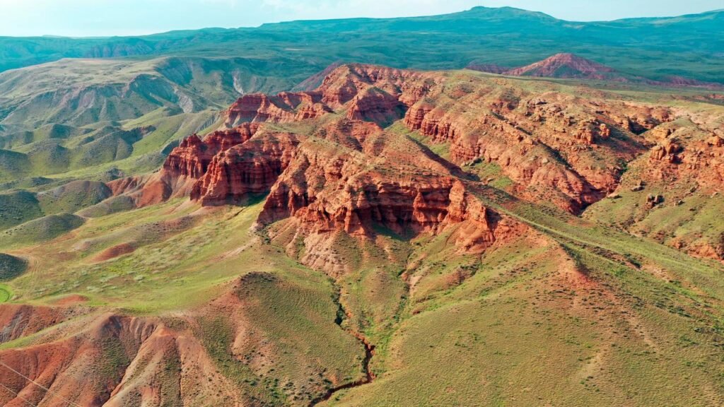 Kars'taki Bayam Redness kayalıkları Arizona kanyonlarını andırıyor