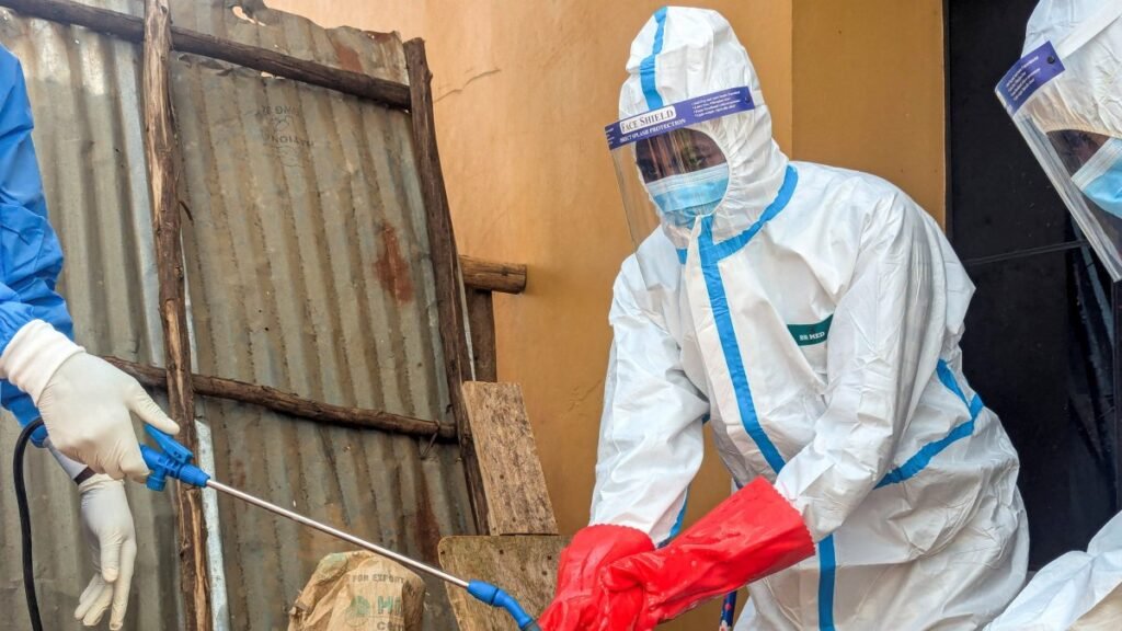 Kongo’da Ebola salgını derinleşiyor, çoğu temaslı izlenemiyor Kongo'da Ebola salgını derinleşiyor, çoğu temaslı izlenemiyor