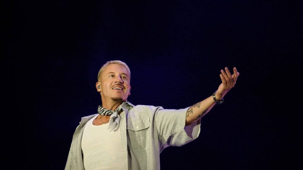 Macklemore, Ed Sheeran’ın ABD turundan Filistin desteği nedeniyle çıkarıldı Macklemore, Ed Sheeran'ın ABD turundan Filistin desteği nedeniyle çıkarıldı