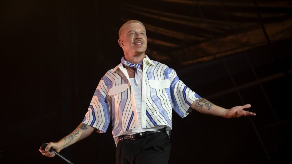 Macklemore’dan Bella Hadid’e: Filistin İçin Konuşmanın Bedeli Macklemore'dan Bella Hadid'e: Filistin İçin Konuşmanın Bedeli