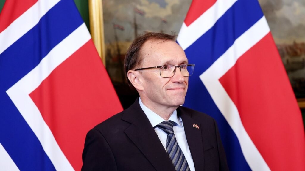 Norveç, yasadışı İsrail yerleşimleriyle ticaret için hapis cezasını değerlendiriyor Norveç, yasadışı İsrail yerleşimleriyle ticaret için hapis cezasını değerlendiriyor