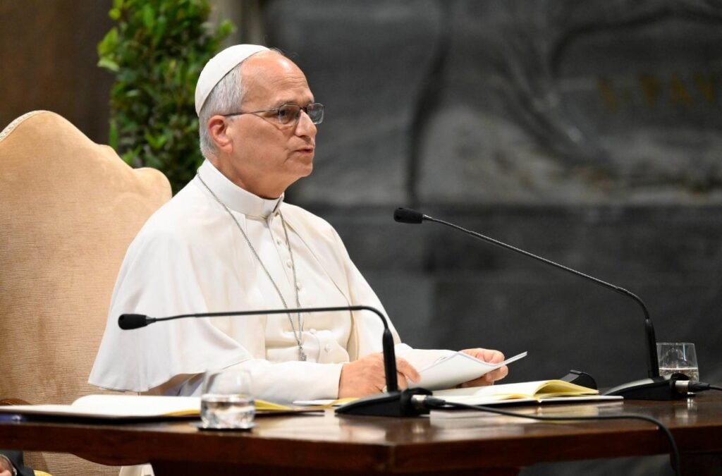 Papa, Roma Piskoposluğu’nu pastoral değerlendirmeye çağırdı: ‘Daha az yapın, daha iyi yapın’ Papa, Roma Piskoposluğu’nu pastoral değerlendirmeye çağırdı: ‘Daha az yapın, daha iyi yapın'