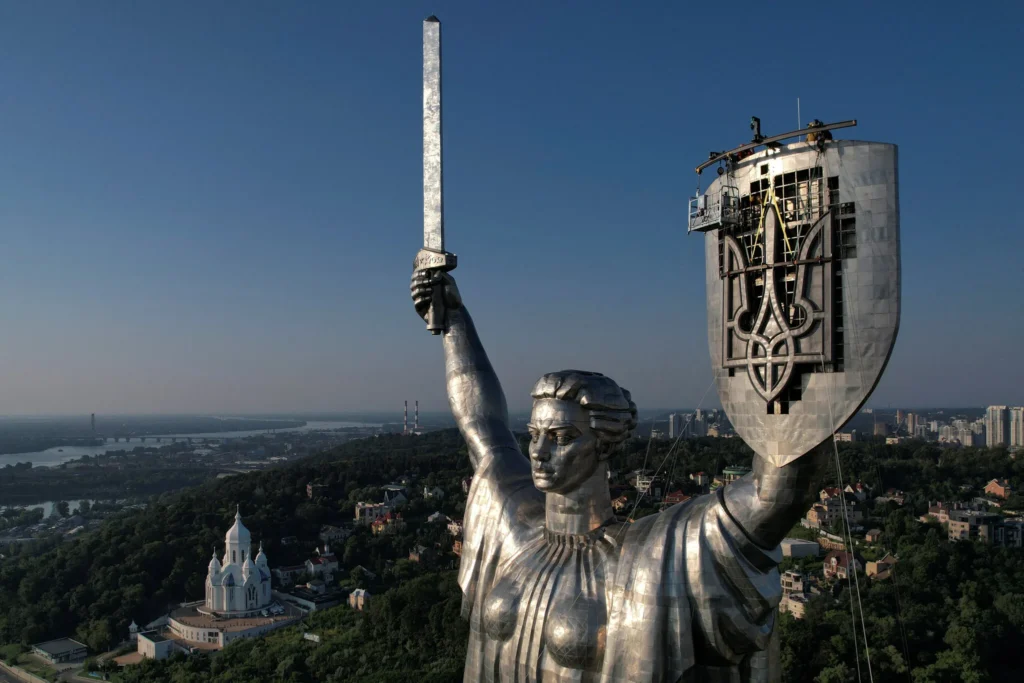 Rus füzesi saldırıları Kyiv ve Odesa'yı hedef aldı, 10 yaralı