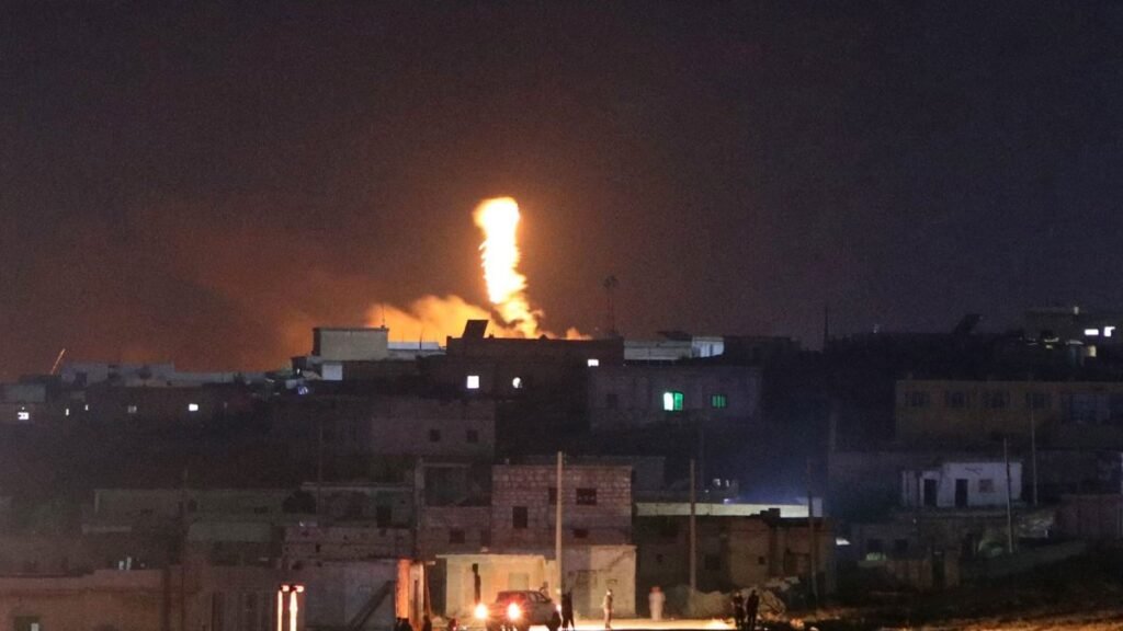 S. Halep’teki Suriye askeri noktasında patlama sonrası yaralılar var S. Halep'teki Suriye askeri noktasında patlama sonrası yaralılar var