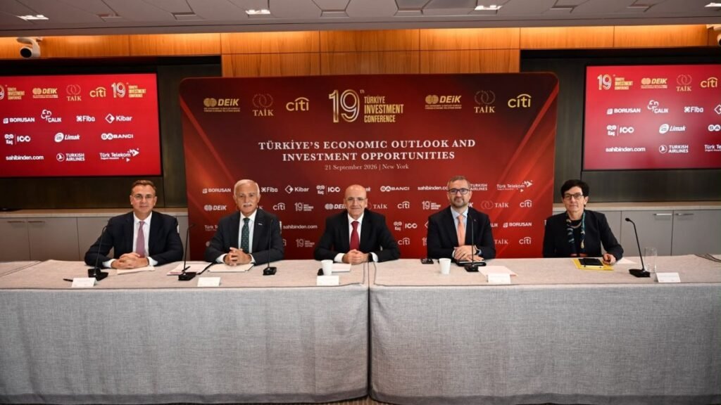 Şimşek, ABD'li yatırımcılara Türkiye ekonomisinin dirençli olduğunu söyledi
