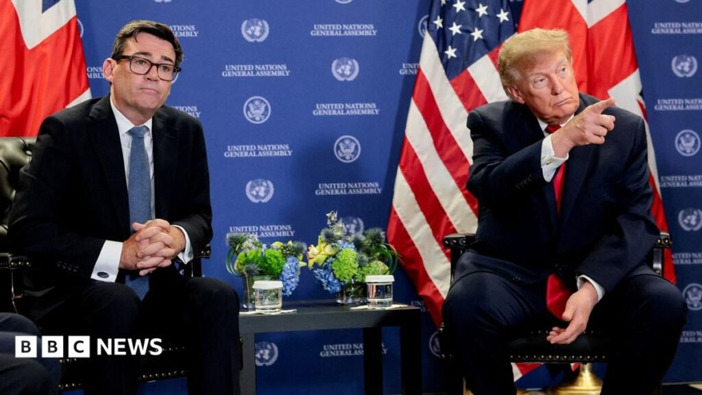 Trump, Burnham ile iş yapabileceğini ancak Chagos anlaşmasını eleştirdi Trump, Burnham ile iş yapabileceğini ancak Chagos anlaşmasını eleştirdi
