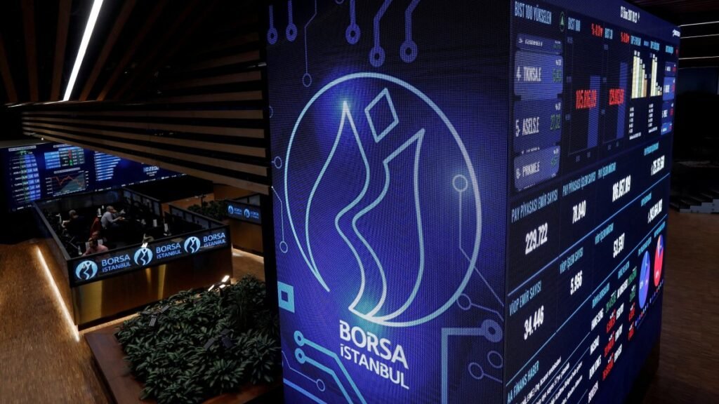 Türkiye’de hisse senedi soruşturmasında 14 kişi daha gözaltına alındı Türkiye'de hisse senedi soruşturmasında 14 kişi daha gözaltına alındı