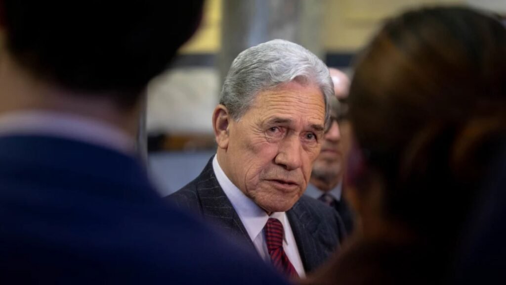 Winston Peters, Pasifik etkisi belirsizken NZ vatandaşlık testini destekliyor Winston Peters, Pasifik etkisi belirsizken NZ vatandaşlık testini destekliyor