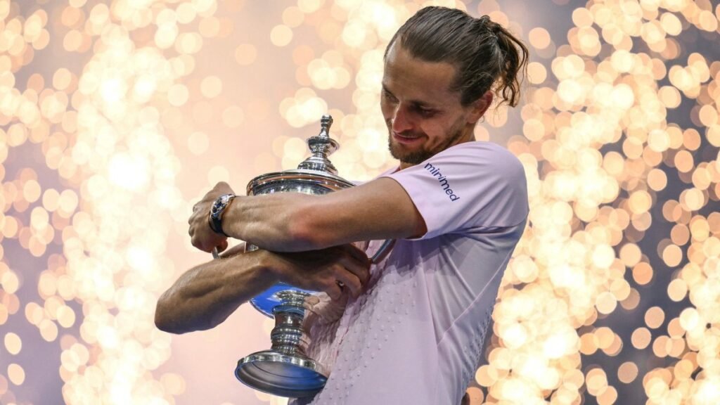 Zverev 6 yıl sonra US Open’da kurtuluşunu buldu Zverev 6 yıl sonra US Open'da kurtuluşunu buldu