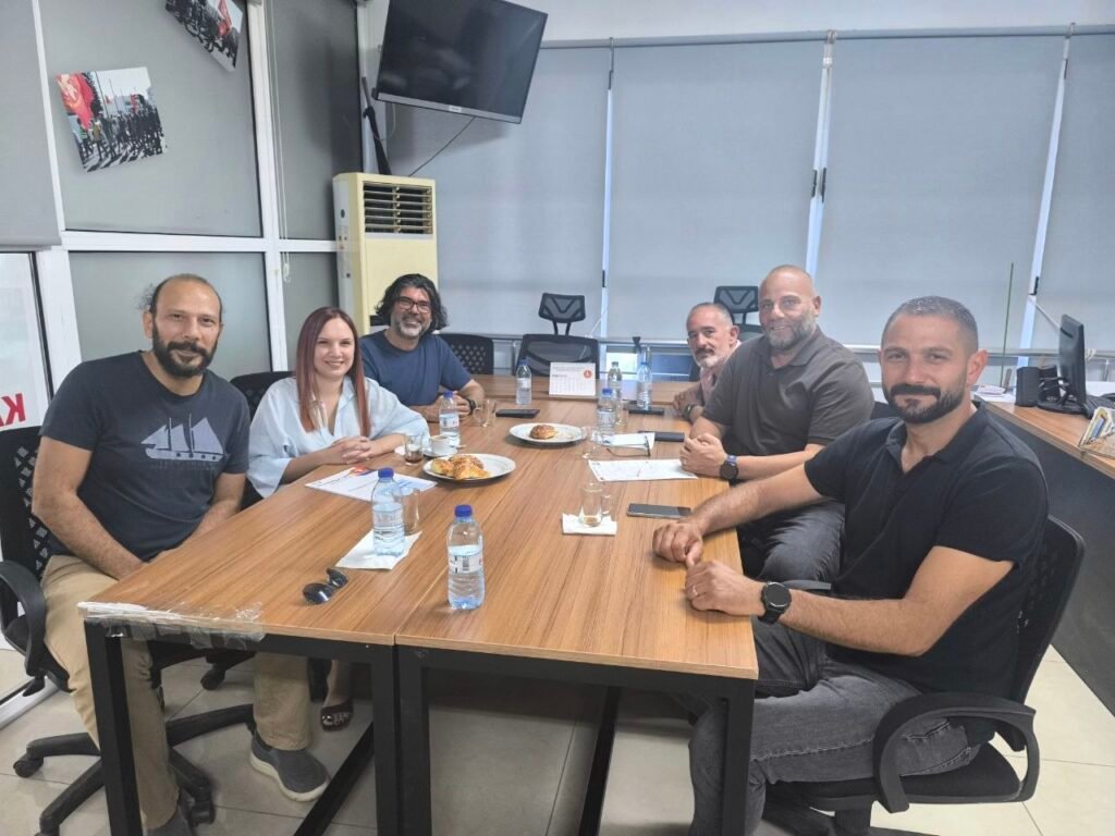 Bağımsızlık Yolu, El-Sen’i ziyaret etti