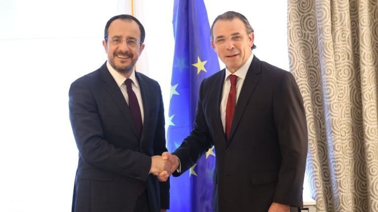 Hristodulidis Chevron yetkilisi Javier la Rosa’ya: “Artık projeden eyleme geçme zamanı” Hristodulidis Chevron yetkilisi Javier la Rosa'ya: "Artık projeden eyleme geçme zamanı"