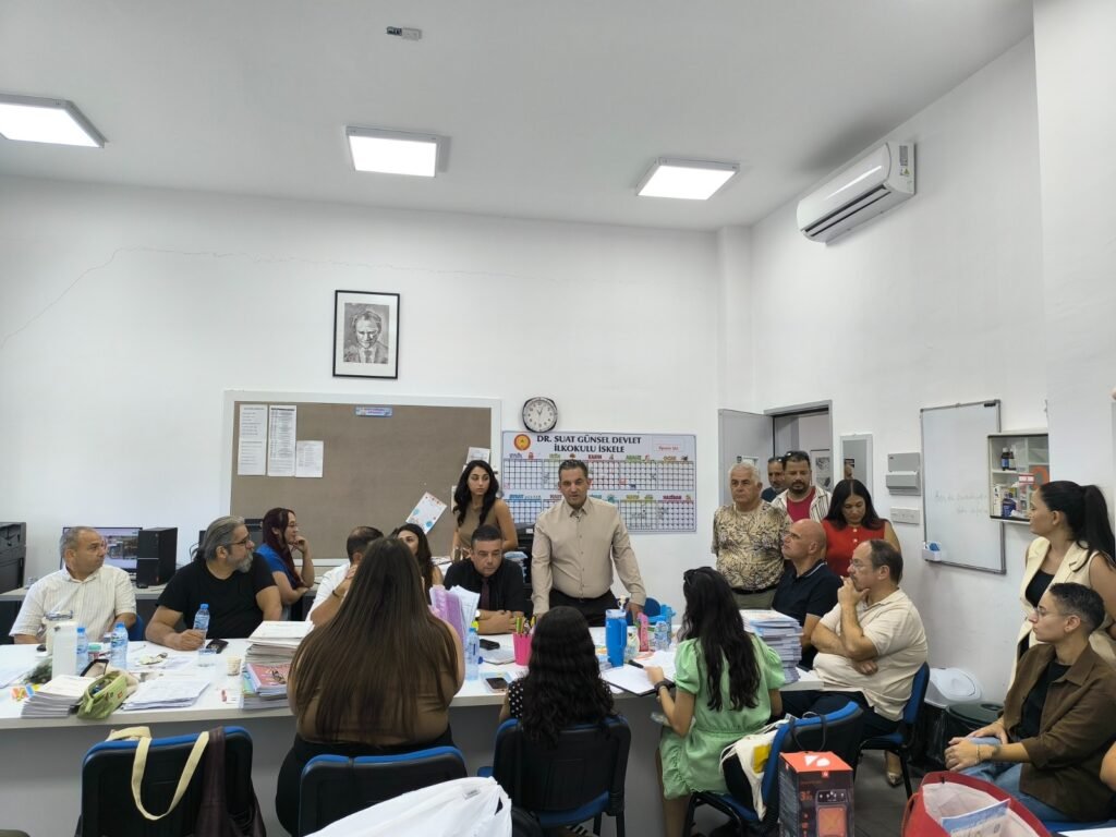 CTP İskele Belediye Başkan adayı Sermet Nereli okulları ziyaret etti