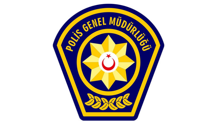Lefkoşa’da mutfak, Geçitkale’de araç yandı Lefkoşa'da mutfak, Geçitkale'de araç yandı