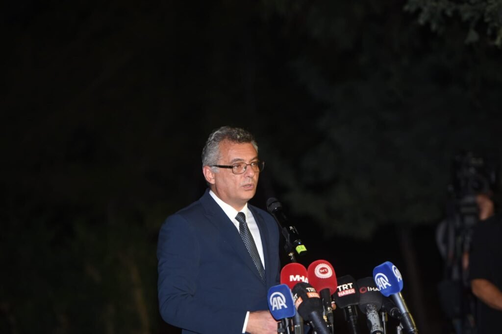 Erhürman: “Muratağa, Sandallar ve Atlılar’da yaşananlar, Kıbrıs Türk halkının hafızasından hiçbir zaman silinmeyecek” Erhürman: “Muratağa, Sandallar ve Atlılar’da yaşananlar, Kıbrıs Türk halkının hafızasından hiçbir zaman silinmeyecek”
