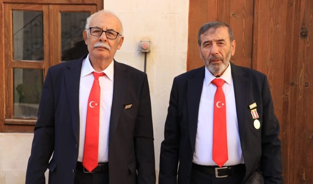 Kıbrıs gazilerinin vatan nöbeti gönüllerinde sürüyor