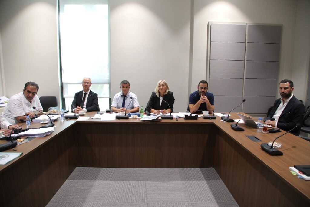 Seçim ve Halkoylaması Yasası Genel Kurul’a sevk edildi Seçim ve Halkoylaması Yasası Genel Kurul’a sevk edildi