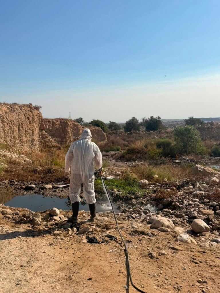 İskele Belediyesi, Batı Nil virüsüne karşı sahadaki ilaçlama faaliyetlerini arttırdı İskele Belediyesi, Batı Nil virüsüne karşı sahadaki ilaçlama faaliyetlerini arttırdı