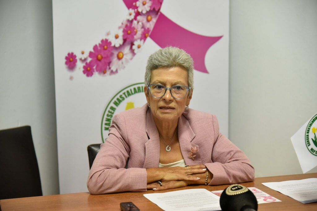 KHYD: “Meme kanserine karşı en güçlü silah erken teşhistir” KHYD: "Meme kanserine karşı en güçlü silah erken teşhistir"