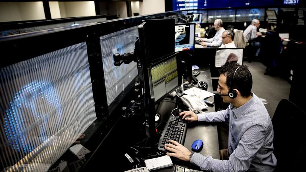 Borsa İstanbul haftaya düşüşle başladı Borsa İstanbul haftaya düşüşle başladı
