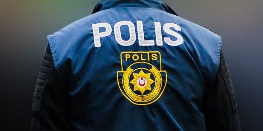 Haspolat’ta yüklü miktarda kaçak domatesle salatalık ele geçirildi: 1 tutuklu var Haspolat'ta yüklü miktarda kaçak domatesle salatalık ele geçirildi: 1 tutuklu var