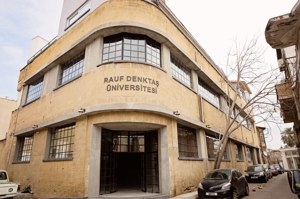 RDU Bilimsel Araştırmalar Merkezi faaliyetlerine başladı
