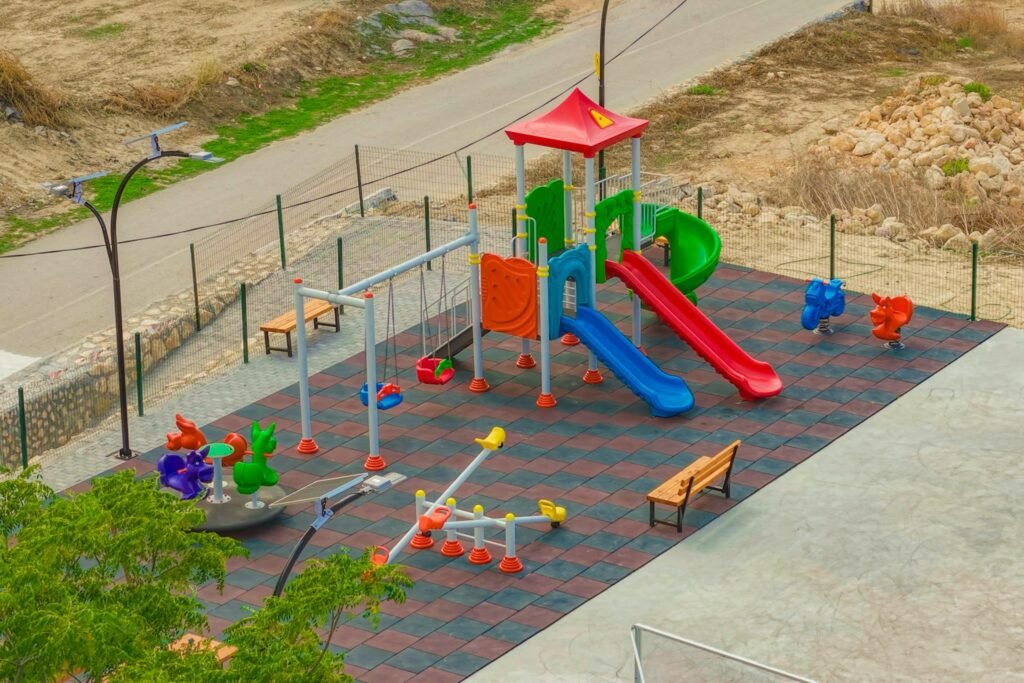 Sazlıköy’de yapılan park açıldı Sazlıköy'de yapılan park açıldı