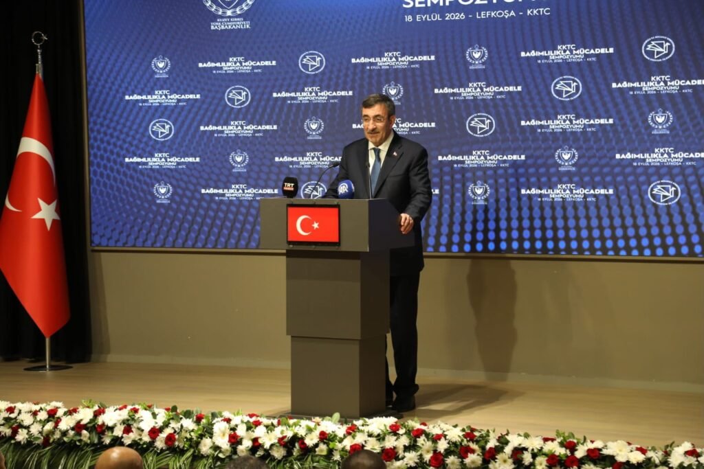 Bağımlılıkla Mücadele Sempozyumu… Yılmaz: “Ailelere sunulan eğitim, rehberlik ve danışmanlık hizmetlerinin kapsamını genişleteceğiz” Bağımlılıkla Mücadele Sempozyumu… Yılmaz: “Ailelere sunulan eğitim, rehberlik ve danışmanlık hizmetlerinin kapsamını gen