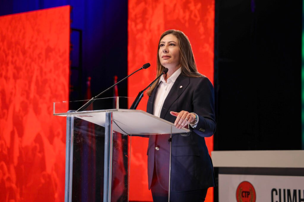 İncirli: “Geleceği hep birlikte kurmak için geliyoruz” İncirli: “Geleceği hep birlikte kurmak için geliyoruz”