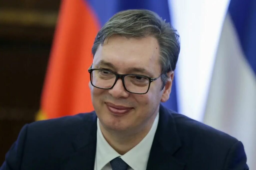 Sırbistan Cumhurbaşkanı Vucic, 27 Eylül’de istifa edeceğini duyurdu Sırbistan Cumhurbaşkanı Vucic, 27 Eylül'de istifa edeceğini duyurdu