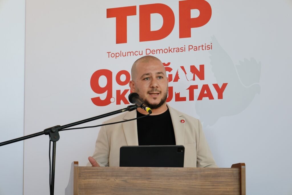 Redif Ekinci hükümeti eleştirdi Redif Ekinci hükümeti eleştirdi