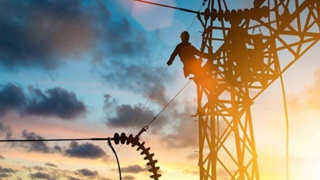 Boğaz bölgesinde üç saatlik elektrik kesintisi Boğaz bölgesinde üç saatlik elektrik kesintisi