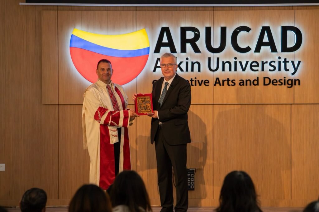 ARUCAD akademik yıl açılış dersi YÖKAK Başkanı Kocabıçak’tan… ARUCAD akademik yıl açılış dersi YÖKAK Başkanı Kocabıçak’tan...